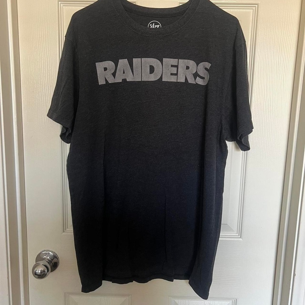 Raiders t shirt XL